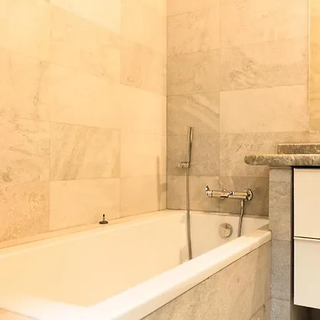 Апартаменты Stylish Penthouse With Terrace In Trastevere
