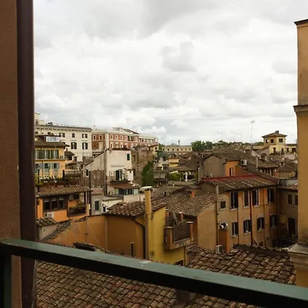 Apartment Stylish Penthouse With Terrace In Trastevere