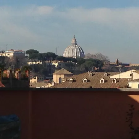 Apartment Stylish Penthouse With Terrace In Trastevere Rome